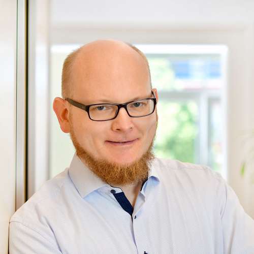 Diplom-Kaufmann (Univ.) Dirk Adamietz